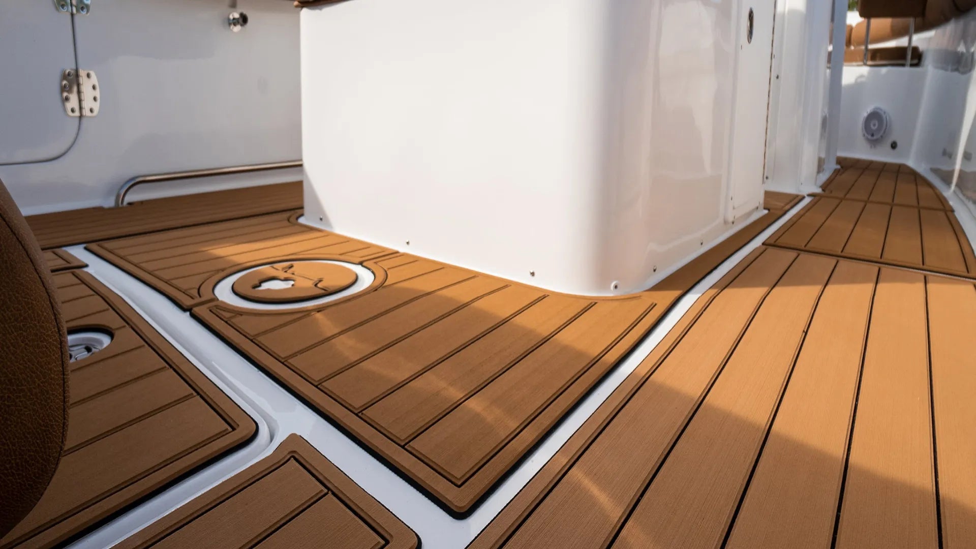 EVA foam boat flooring sheets measured for project cost and quantity planning